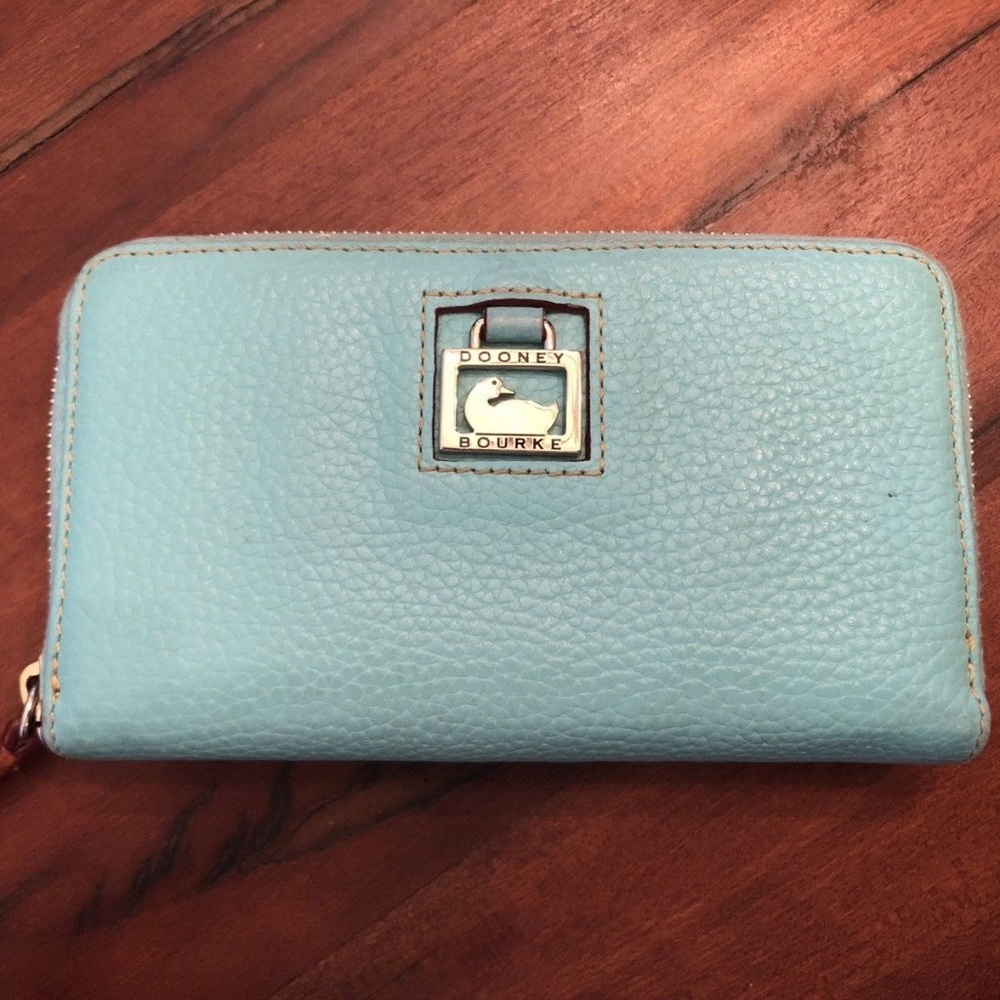 Dooney and Bourke Pebble Grain Leather Wrislet